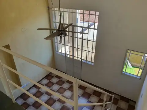 Duplex PH dos ambientes con balcon bajas expensas