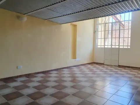 Depto Tipo Casa en Alquiler de 1 dormitorio