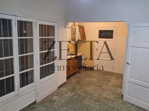 Casa 6 ambientes con 3 baños