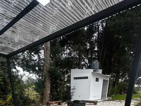 Casa en Alquiler con 1 cochera