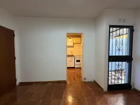Departamento en Alquiler en Santos Lugares, $ 500.000