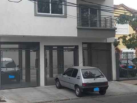 Doctor José María Casullo 800, Piso 1