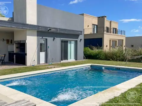 Casa 1 planta en alquiler anual en Villalobos, Pueblos del Plata, Hudson, Berazategui