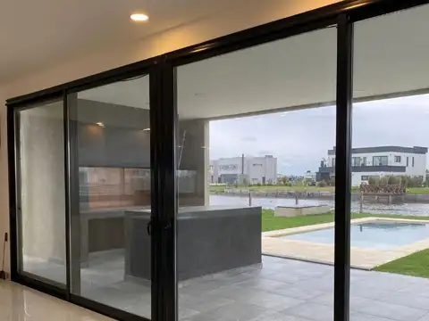 Casa en Venta en Pueblos Del Plata - Sebastian Gaboto, USD 420.000