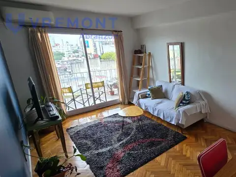 Departamento 2 ambientes amoblado en Flores