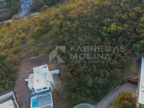 Venta de lote La Deseada - Ubicacion Estrategica