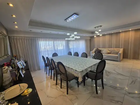 Departamento en Venta de 5 ambientes