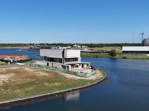 Terreno en Venta 50  mts Fondo