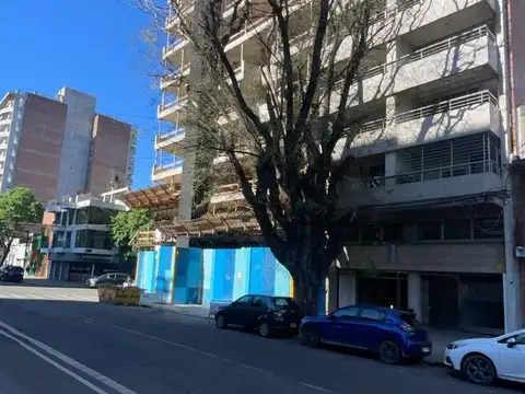 Av. Francia al 900