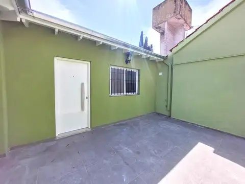 Ph en alquiler de 2 ambientes en ramos mejía
