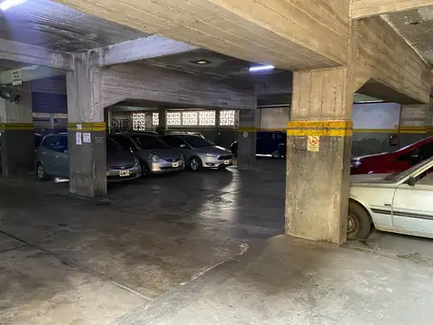 Cochera en Venta Fija