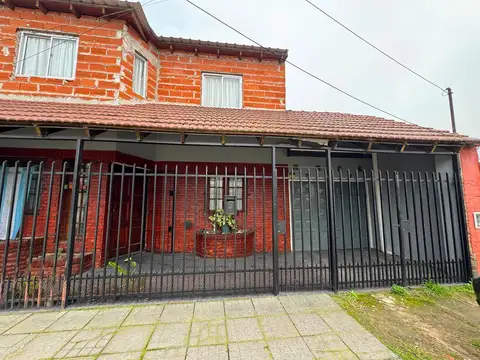 VENTA CASA 4 DORMITORIOS SAN MIGUEL