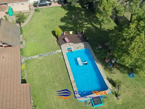Casa quinta a la venta en La Reja
