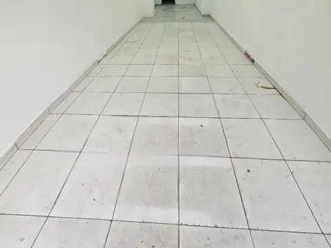 Local en Alquiler en Villa Ballester, $ 700.000