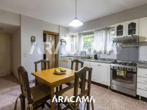 Casa en Venta en Monte Grande, USD 430.000