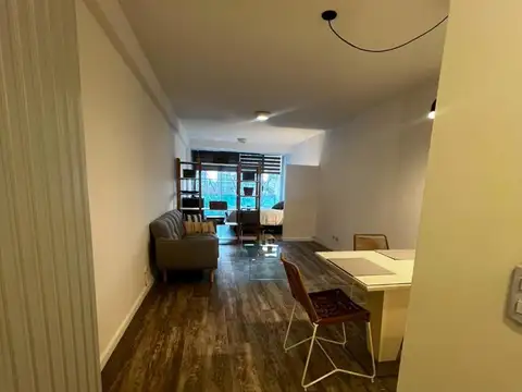 Departamento en Alquiler en Colegiales, $ 850.000