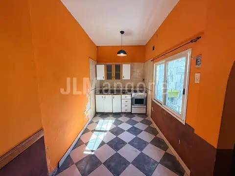 Depto Tipo Casa en Venta al Oeste