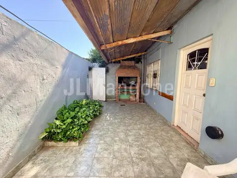 Bermejo 3100, Piso pb