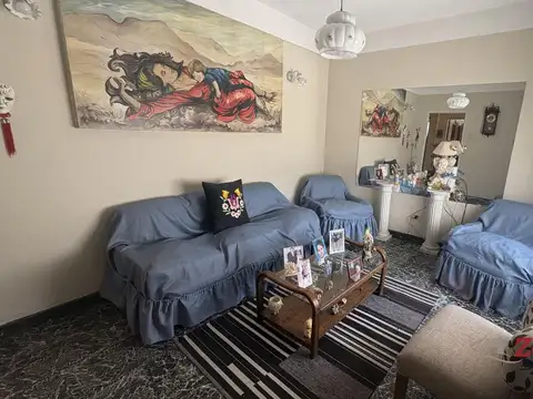 Casa 4 ambientes con 1 baño