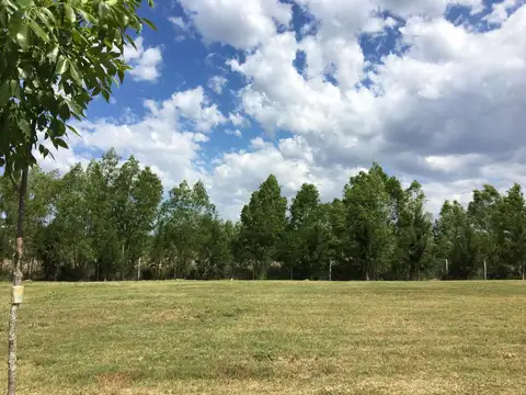 Lote en venta perimetral en el B° El Naudir, Escobar