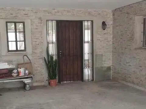 Casa en Alquiler en San Martin, $ 600.000