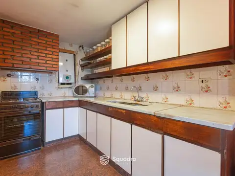 Casa en Venta en Alberdi, USD 475.000