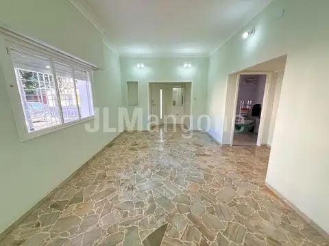 Depto Tipo Casa en Alquiler de 2 dormitorios