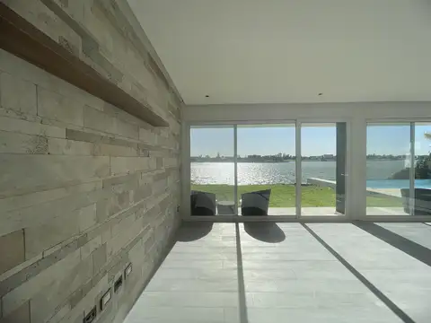 Casa en Venta al Oeste