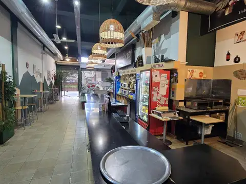 LOCAL COMERCIAL APTO VARIOS RUBROS DE 464m2 ENTRE PLANTA BAJA Y SOTANO EN VENTA. CAPITAL FEDERAL