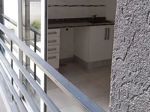 Departamento en Alquiler en Haedo, $ 500.000