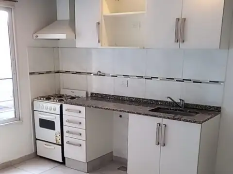 ALQUILER Dpto 2 Amb. Haedo.