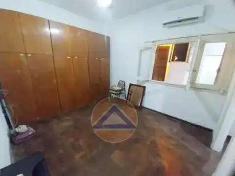 Depto Tipo Casa en Venta 60 años