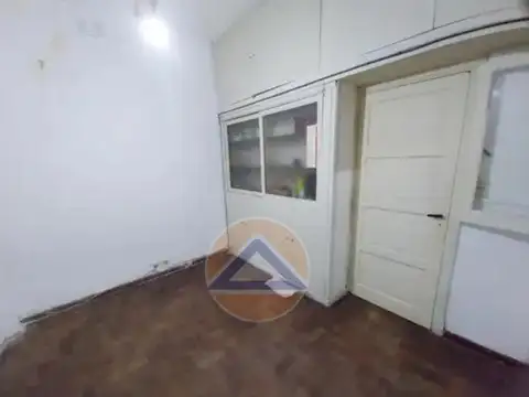 Depto Tipo Casa en Venta en Lomas De Zamora, USD 33.000