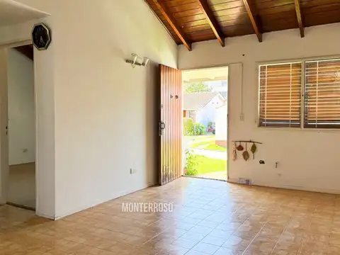 Depto Tipo Casa en Venta al Este