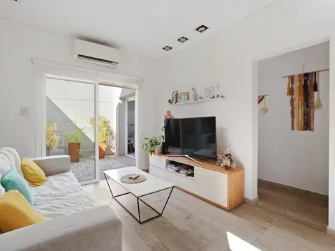 San Nicolas  al 2200