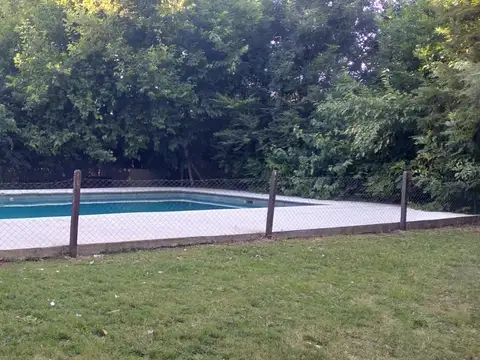 Casa en Alquiler en Parque Exaltacion, $ 1.500.000