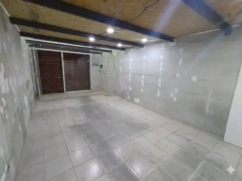 Local a la calle Sobre Avenida Cruz , Avenida Cruz 6300 - Villa Lugano