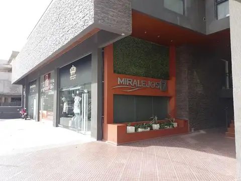 COCHERA EN VENTA  Centro de Carlos Paz