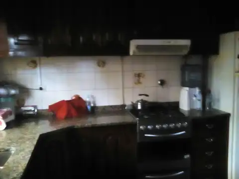 OPORTUNIDAD CASA  en esquina