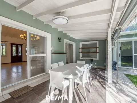 Casa en Venta en Bermudas, USD 220.000