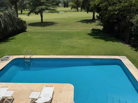 Casa en Alquiler al Norte