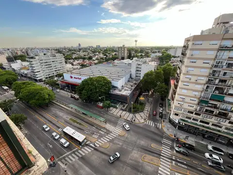 Av. Maipu  al 1000