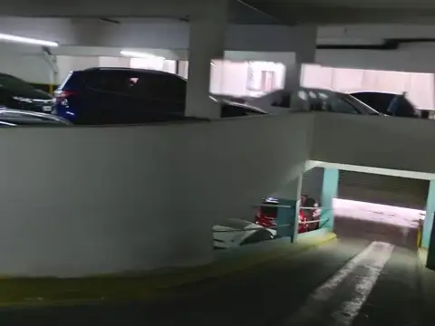 Excelente cochera en cubierta en Villa devoto 