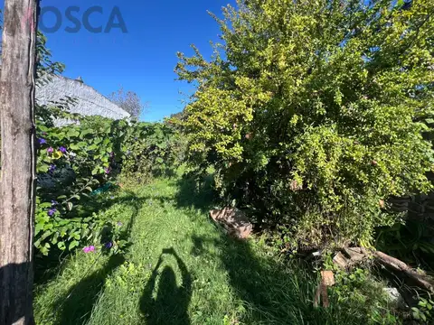 Casa a refaccionar Terreno en Moreno vendo