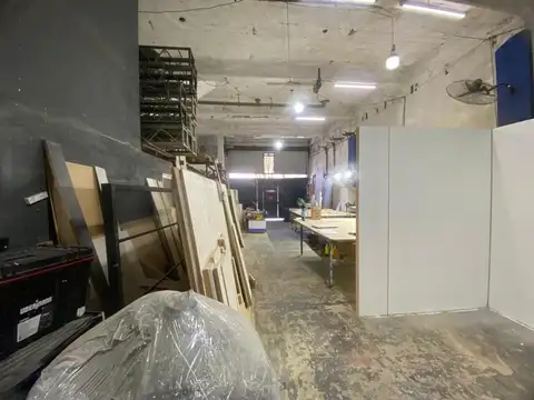 Galpon en Venta en Villa Real, USD 240.000