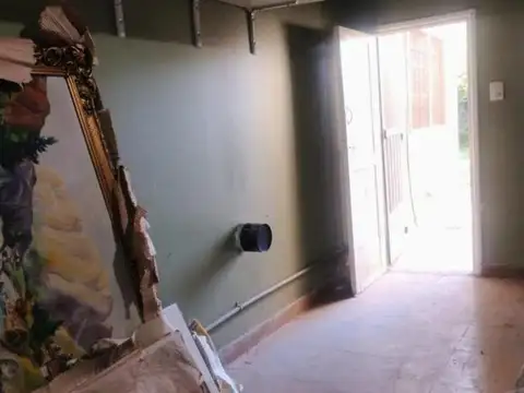 Casa en Venta en Isidro Casanova, USD 75.000