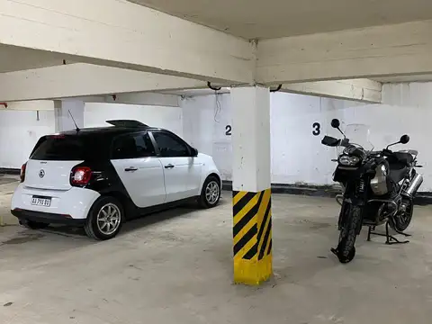 Cochera en venta - 15Mts2 - La Plata