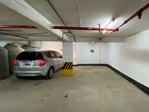 Cochera en venta - 15Mts2 - La Plata