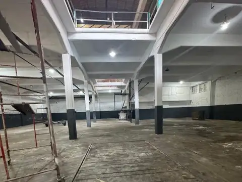 Galpon en Alquiler en Avellaneda, $ 11.720.000