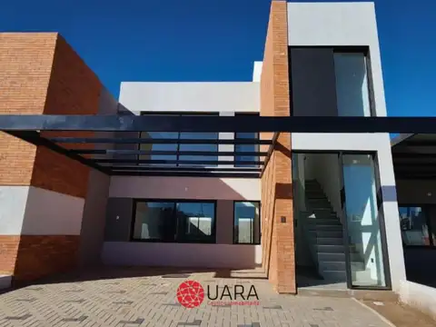 Casa en Venta en Prados De Manantiales, USD 199.000